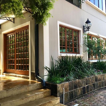 Dunvegan Execu Lodge Edenvale Ngoại thất bức ảnh