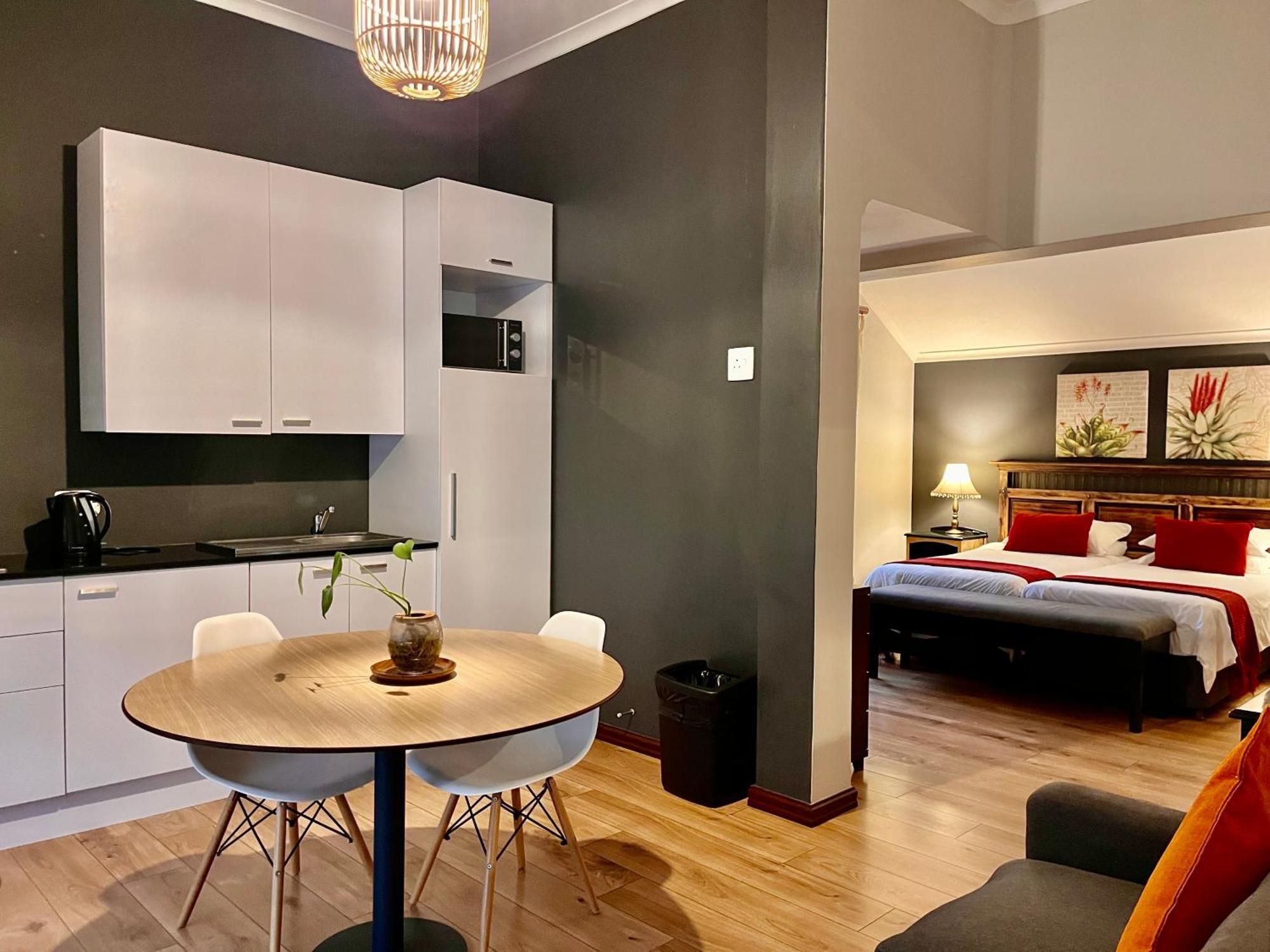 Dunvegan Execu Lodge Edenvale Ngoại thất bức ảnh